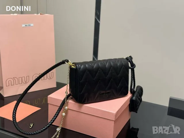 Miu Miu Belair Дамска чанта, кожа , снимка 4 - Чанти - 56010052