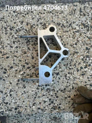 Лява планка или конзола за захващане на торпедният пърт на Audi A8 D4 H4 само за 20Eur. 4h0857021r, снимка 2 - Части - 53116815