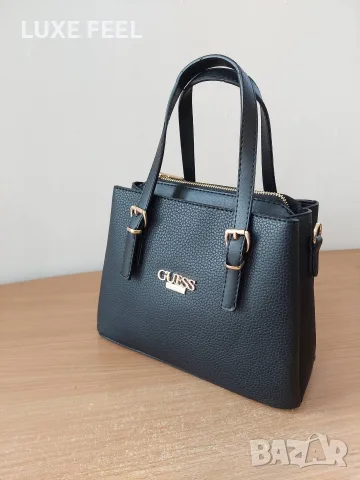 Guess ✨Дамски Чанти , снимка 4 - Чанти - 56240228