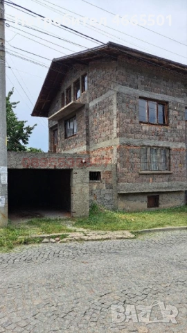 Продава къща в Перник 
