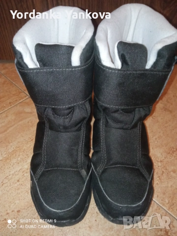 Апрески от Декатлон 30 - номер, снимка 2 - Детски боти и ботуши - 53032857