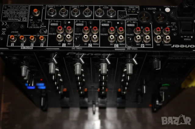 Pioneer DJM-800 4-Channel Digital Mixer, снимка 5 - Ресийвъри, усилватели, смесителни пултове - 50906479
