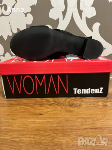 Дамски чехли, снимка 2 - Чехли - 48156573