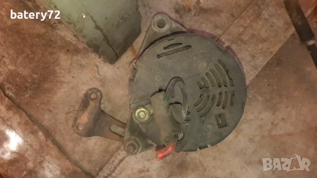 Динамо Алтернатор 0123310004 Bosch 0 123 310 004 , снимка 3 - Части - 55742539