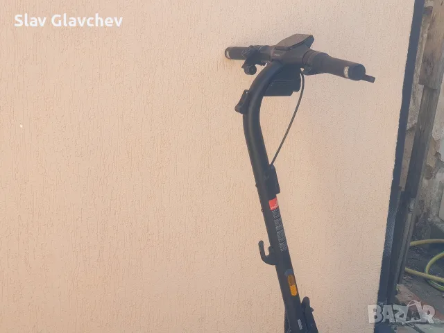 електрически скутер SEGWAY Kick Scooter ZT3 Pro- КАТО НОВ гаранция  до май 2027г, снимка 12 - Велосипеди - 56151105
