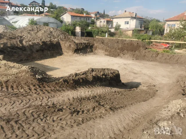 Услуги с багери и камиони , снимка 3 - Кърти, чисти, извозва - 49171793