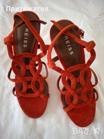 Ефектни дамски сандали марка Reiss