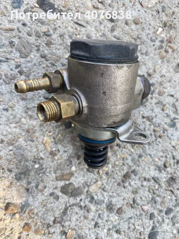 Помпа за високо налягане на golf 5 variant 1,4 tsi 140кс., снимка 4 - Части - 47327934