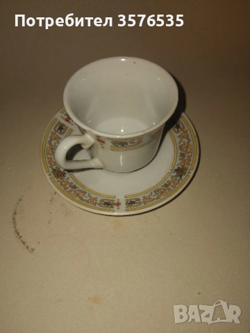 Порцеланов сервиз за кафе YUTAI – 5 чаши + 6 чинийки (маркиран), снимка 3 - Чаши - 53671257