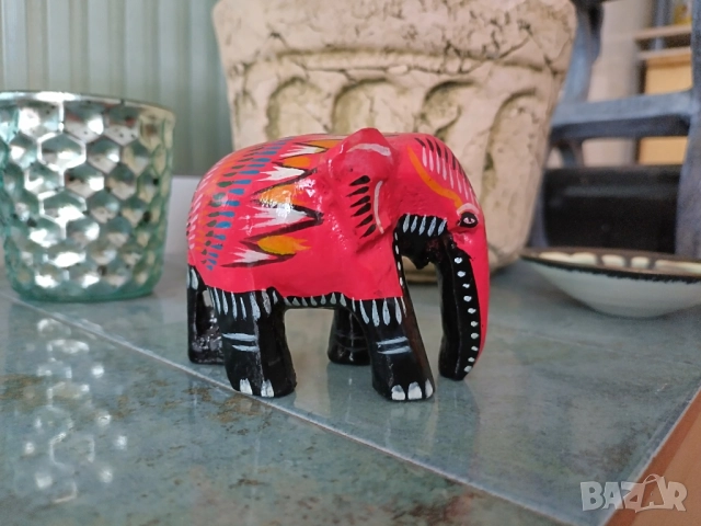 дървена статуетка на слон от Шри Ланка 