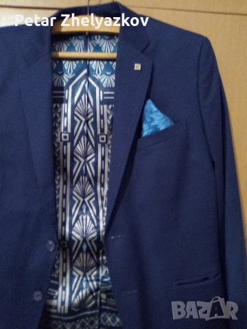 Оригинално спортно сако Ted Baker.