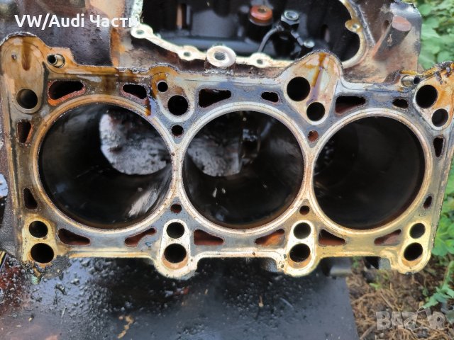 Цилиндров блок за Ауди А4 Б6 Б7 Ауди А6 2.4 170к.с Audi A4 B6 B7 Audi A6 2.4 бензин, снимка 3 - Части - 42719965