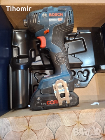 Винтоверт BOSCH GDR 18V-200 C, снимка 2 - Винтоверти - 51535934