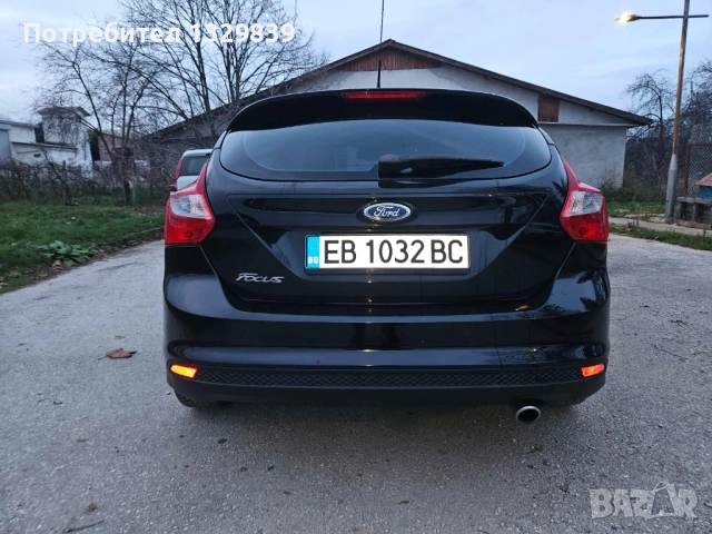 Ford Focus 1,6 Turbo, снимка 3 - Автомобили и джипове - 52653864