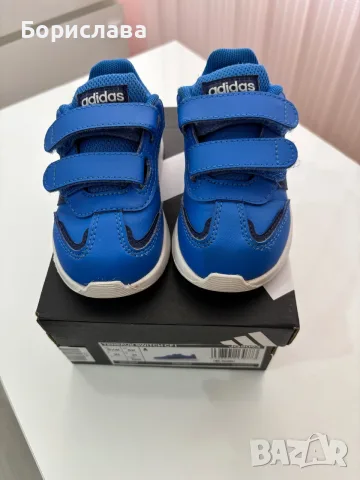 Детски маратонки Adidas, снимка 2 - Детски маратонки - 56293987