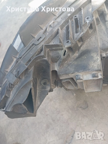 Десен фар Мерцедес CLS А 218 820 66 61/2013, снимка 2 - Части - 52872397