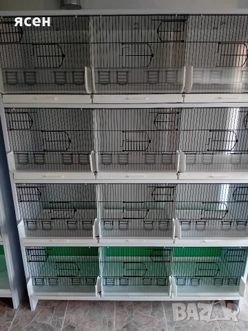 Продавам клетки 