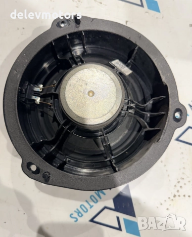8V4036411B тонколона, високоговорител за задна дясна врата от Audi A3 1.0 TFSI, двигател CHZ, снимка 2 - Части - 52691528