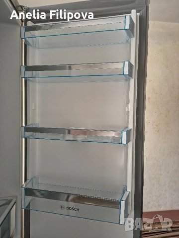 Нов хладилник Bosh , снимка 2 - Хладилници - 52443006