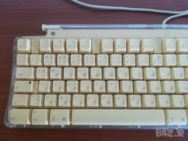 Apple Pro Keyboard M7803, снимка 2 - Клавиатури и мишки - 56119234