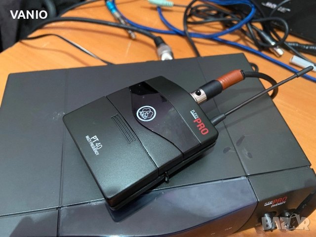 Akg Sr 40 Безжичен Система За Кларинет,Цигулка,Гайда,Кавал,Саксофон,Гъдулка,Китара Добро Състояние , снимка 3 - Други - 52506827