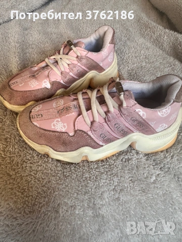 Детски обувки Guess  32