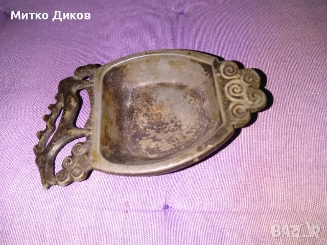 Пепелник маркиран отпреди много много години калаен 120х74х15мм, снимка 7 - Антикварни и старинни предмети - 42614802
