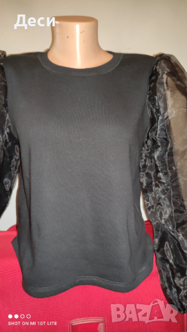 блузка на Zara с интересен ръкав, снимка 2 - Блузи с дълъг ръкав и пуловери - 44571824