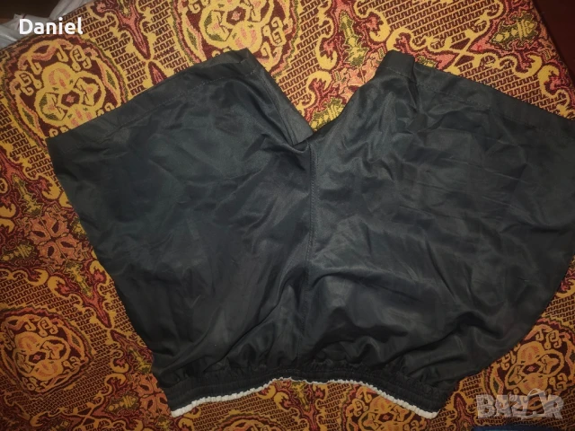 къси гащи Hugo boss, снимка 2 - Къси панталони - 50899099