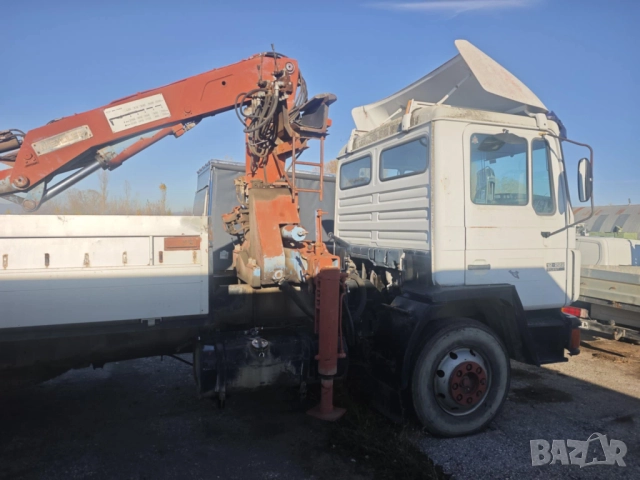 Ман 12.222 с кран Майлер 2.8 тона 12 метра и каросерия с пътеки за коли и техника, снимка 11 - Камиони - 52409852