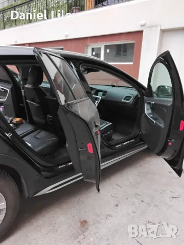 VOLVO V60 D4  Cross Country 4x4, снимка 5 - Автомобили и джипове - 48932300