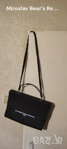 Чисто нова дамска , кожена чанта с две големи отделения и посредата по малко , снимка 8 - Чанти - 49260471