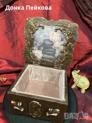 Ръчно декорирана кутия за бижута ръчна изработка, снимка 1