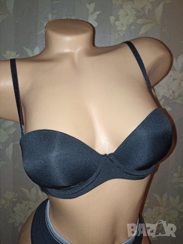 Н&М 70 В- Черен сутиен с твърди чашки с банел тип бриджитка с откачащи се презрамки , снимка 1