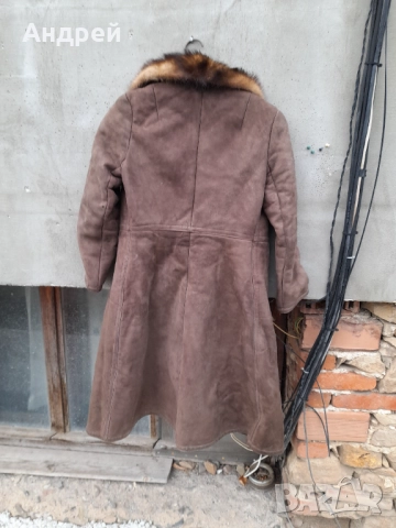 Стар Дамски кожух, снимка 5 - Други ценни предмети - 51978921