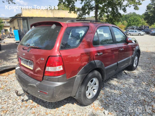 Kia Sorento 2.5d 140кс автомат Киа Соренто, снимка 3 - Части - 47360145