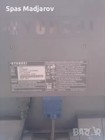 Монитор Hyundai 17 инча , снимка 2 - Монитори - 47315371