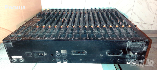 Мишпулт Studiomaster Mixdown 16х8х16 с параметрици, снимка 2 - Ресийвъри, усилватели, смесителни пултове - 44916421