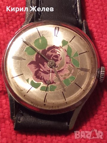 ВОСТОК Стар РУСКИ МЕХАНИЧЕН ВИНТИДЖ ЧАСОВНИК с ФЛОРАЛНА АПЛИКАЦИЯ на ЦИФЕРБЛАТА КОЖЕНА КАИШКА 28075 , снимка 2 - Антикварни и старинни предмети - 37349353