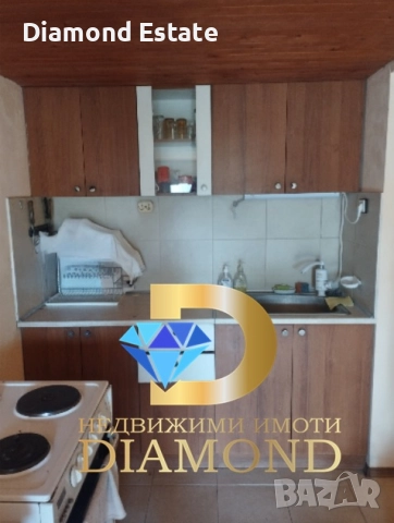 Двуетажна къща в село Опан, обл. Стара Загора, снимка 4 - Къщи - 52749344