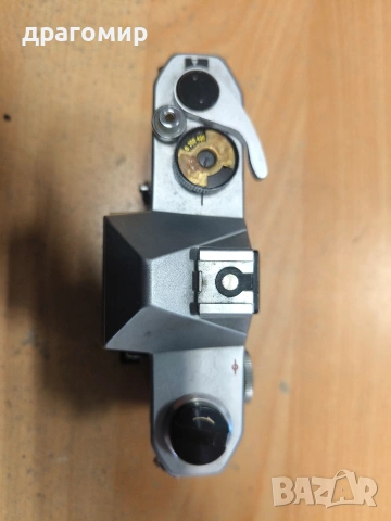 YASHICA TL-ELECTRO, снимка 2 - Фотоапарати - 53150594