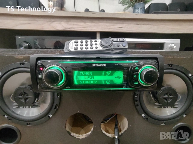 Висок клас KENWOOD KDC-W7544U USB / AuX / CD / MP3, снимка 2 - Аксесоари и консумативи - 53045343