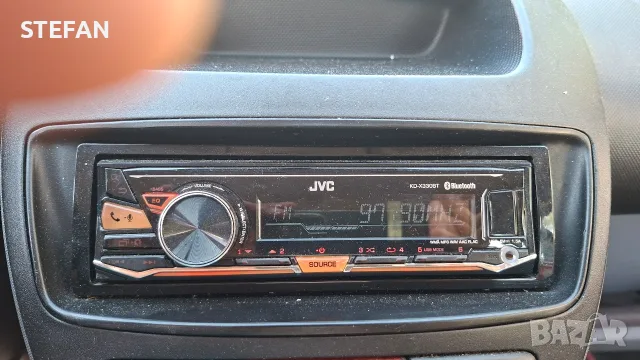 JVC KD-X330BT...