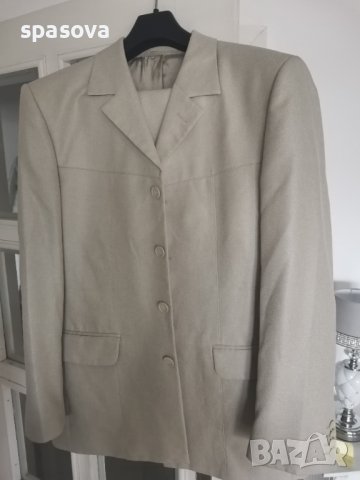 Мъжки костюм български 44 R