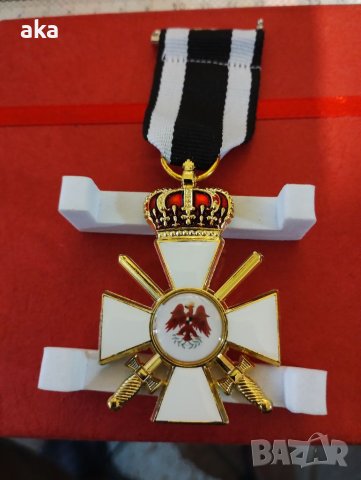 Военен медал Орден на червения орел 3-ти клас с корона и мечове РЕПЛИКА, снимка 10 - Други ценни предмети - 41756824