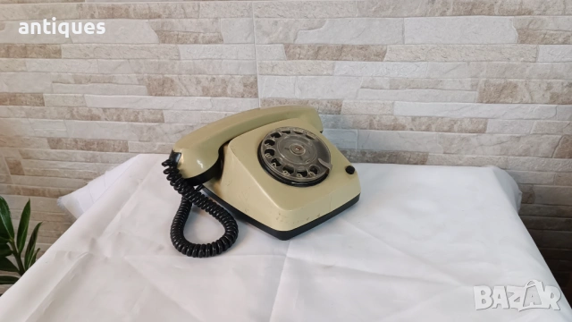 Стар български телефон със слушалка - РЕСПРОМ - ТАБ-600, снимка 3 - Антикварни и старинни предмети - 53346508