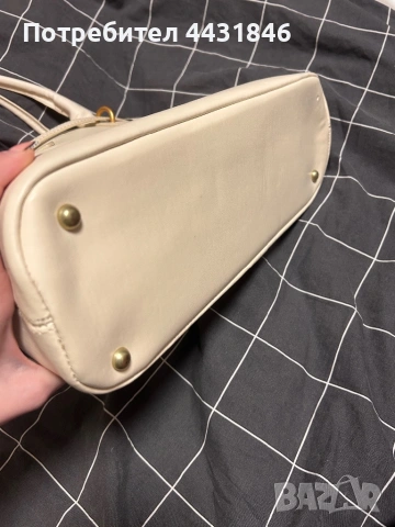 Дамска чанта miu miu, снимка 6 - Чанти - 53712781