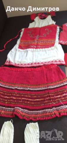 Намалена цена:Автентична българска народна носия , снимка 2 - Антикварни и старинни предмети - 42335958