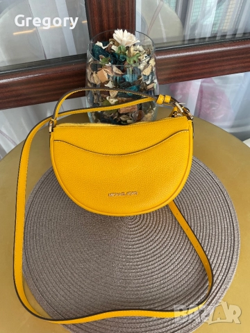 Дамска чанта Michael Kors Dover, снимка 2 - Чанти - 52551532