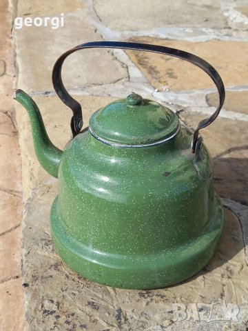 Ретро метален емайлиран чайник   24/1, снимка 3 - Колекции - 35845986
